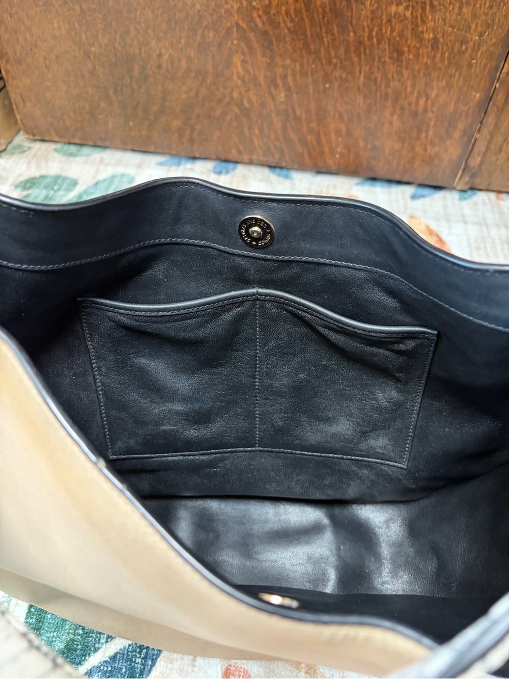 Coach NOMAD HOBO GLOVETANNED LEATHER
HANDBAG PURSE with Snake-Print Strap - Picture 11 of 14